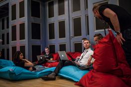 Die Chillout Area bot den Raum zu entspannen und zu networken.